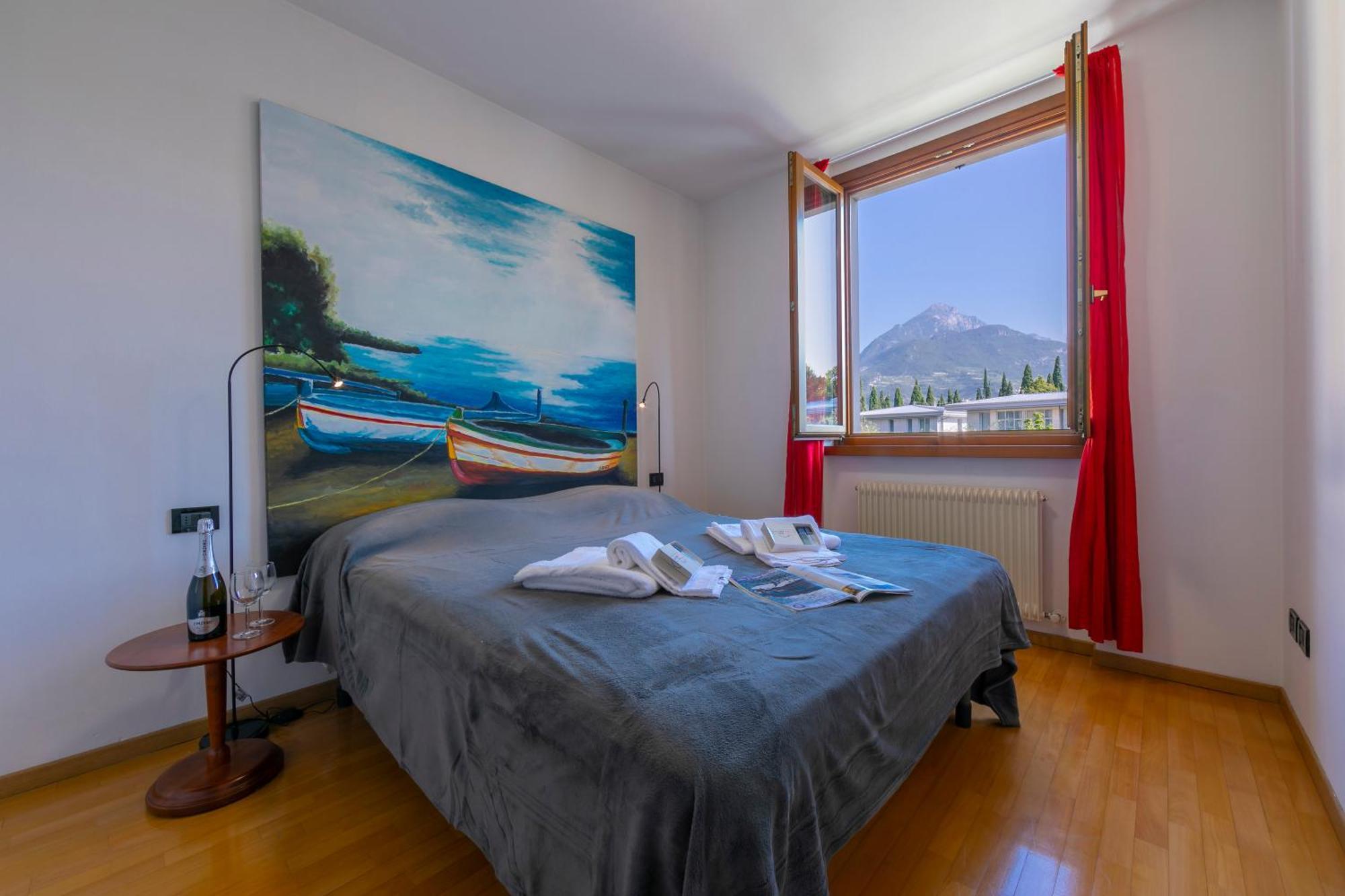 Claz House - Happy Rentals Riva del Garda Exteriör bild